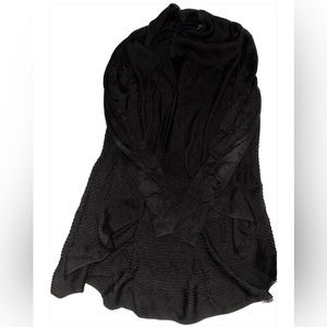 White House Black Cardigan Size S